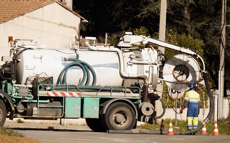 déboucher une canalisation Santeny